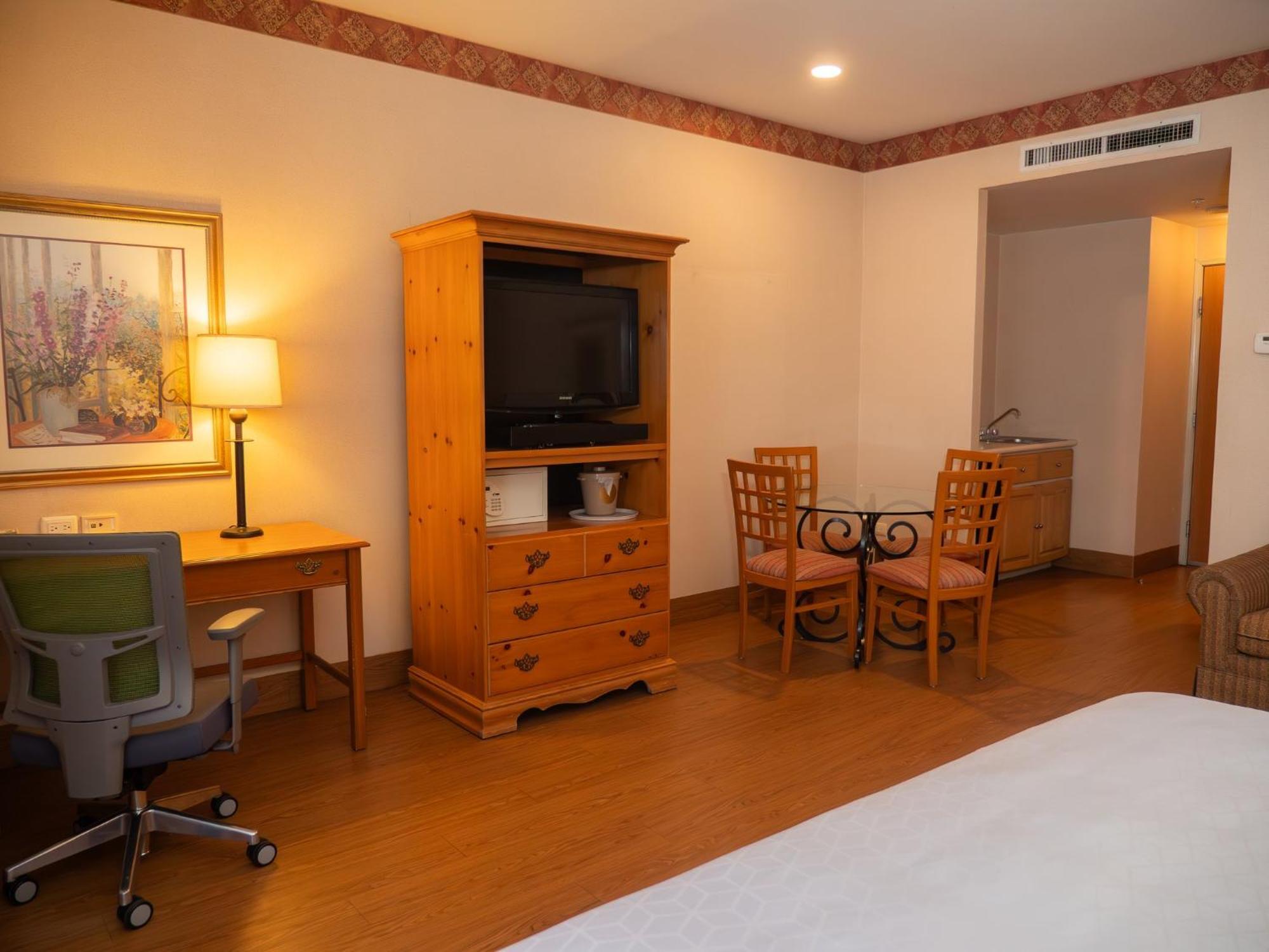 Holiday Inn Express Silao-Aeropuerto Bajio By Ihg Екстер'єр фото