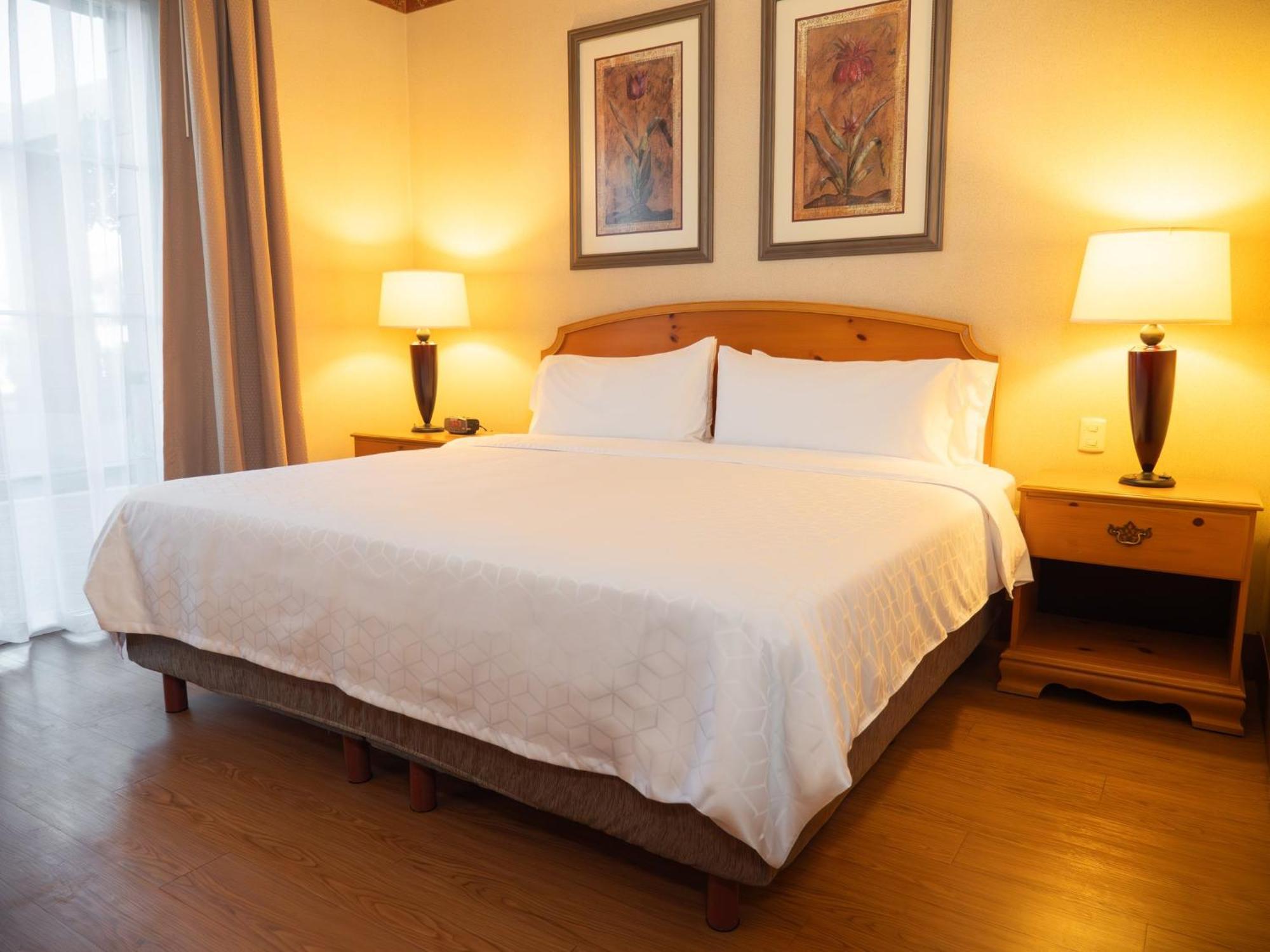 Holiday Inn Express Silao-Aeropuerto Bajio By Ihg Екстер'єр фото