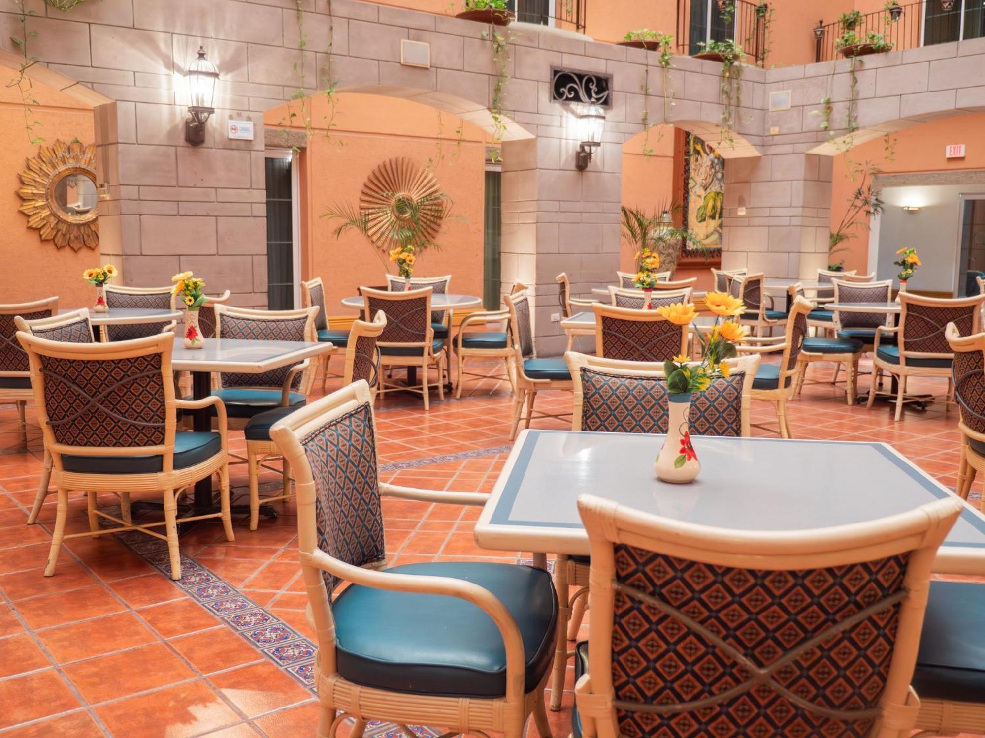 Holiday Inn Express Silao-Aeropuerto Bajio By Ihg Екстер'єр фото