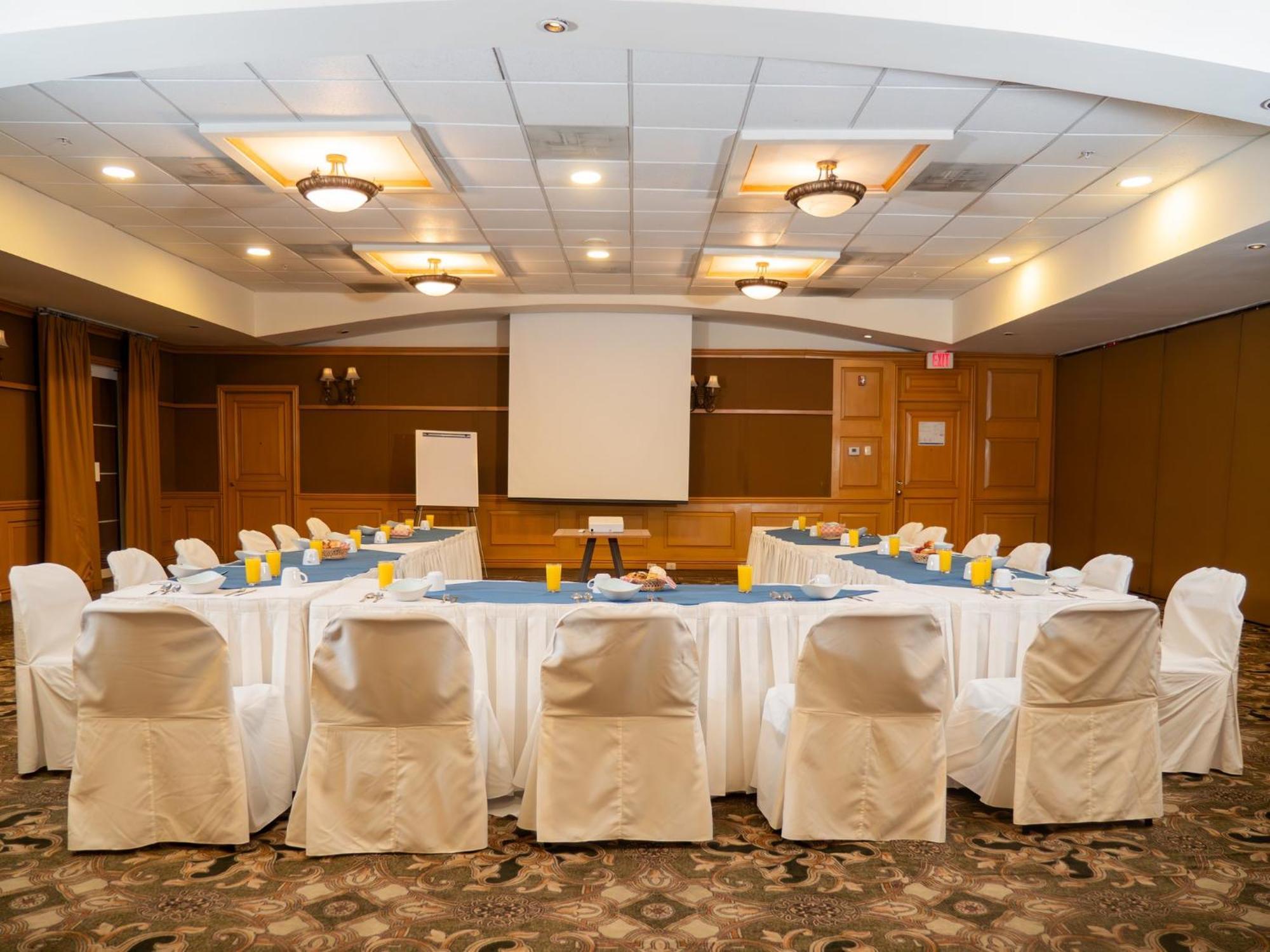Holiday Inn Express Silao-Aeropuerto Bajio By Ihg Екстер'єр фото