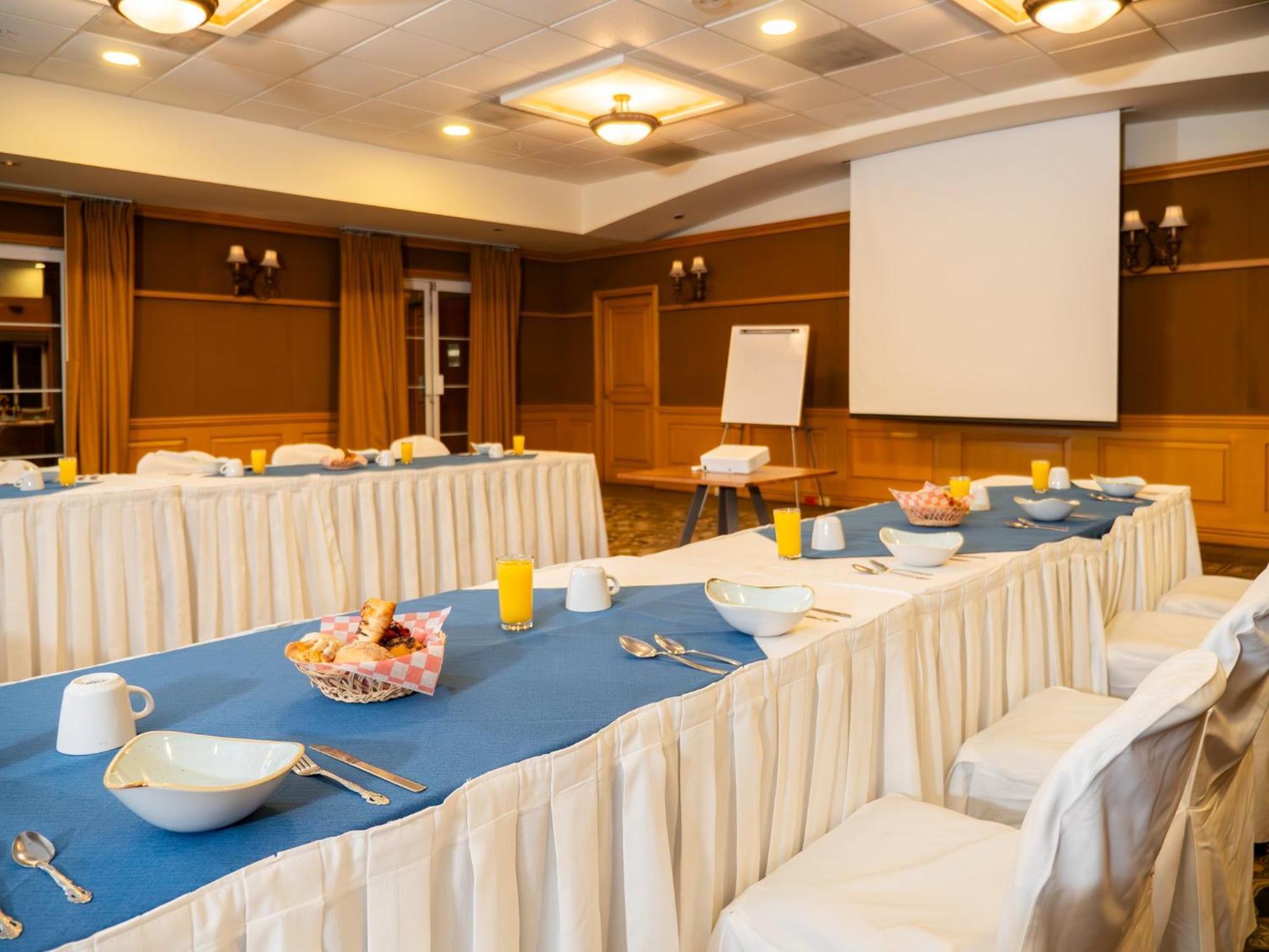 Holiday Inn Express Silao-Aeropuerto Bajio By Ihg Екстер'єр фото