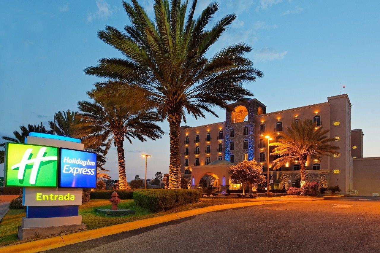 Holiday Inn Express Silao-Aeropuerto Bajio By Ihg Екстер'єр фото