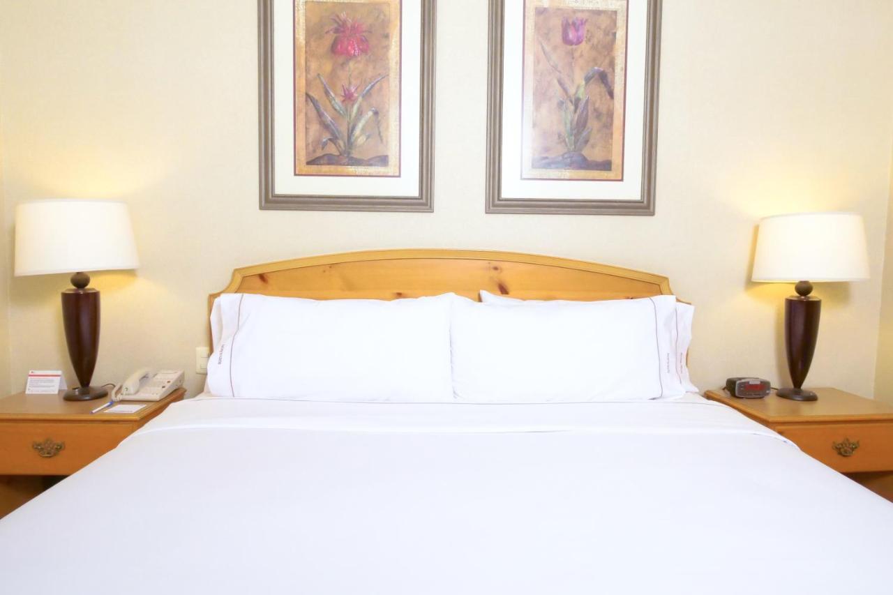 Holiday Inn Express Silao-Aeropuerto Bajio By Ihg Екстер'єр фото